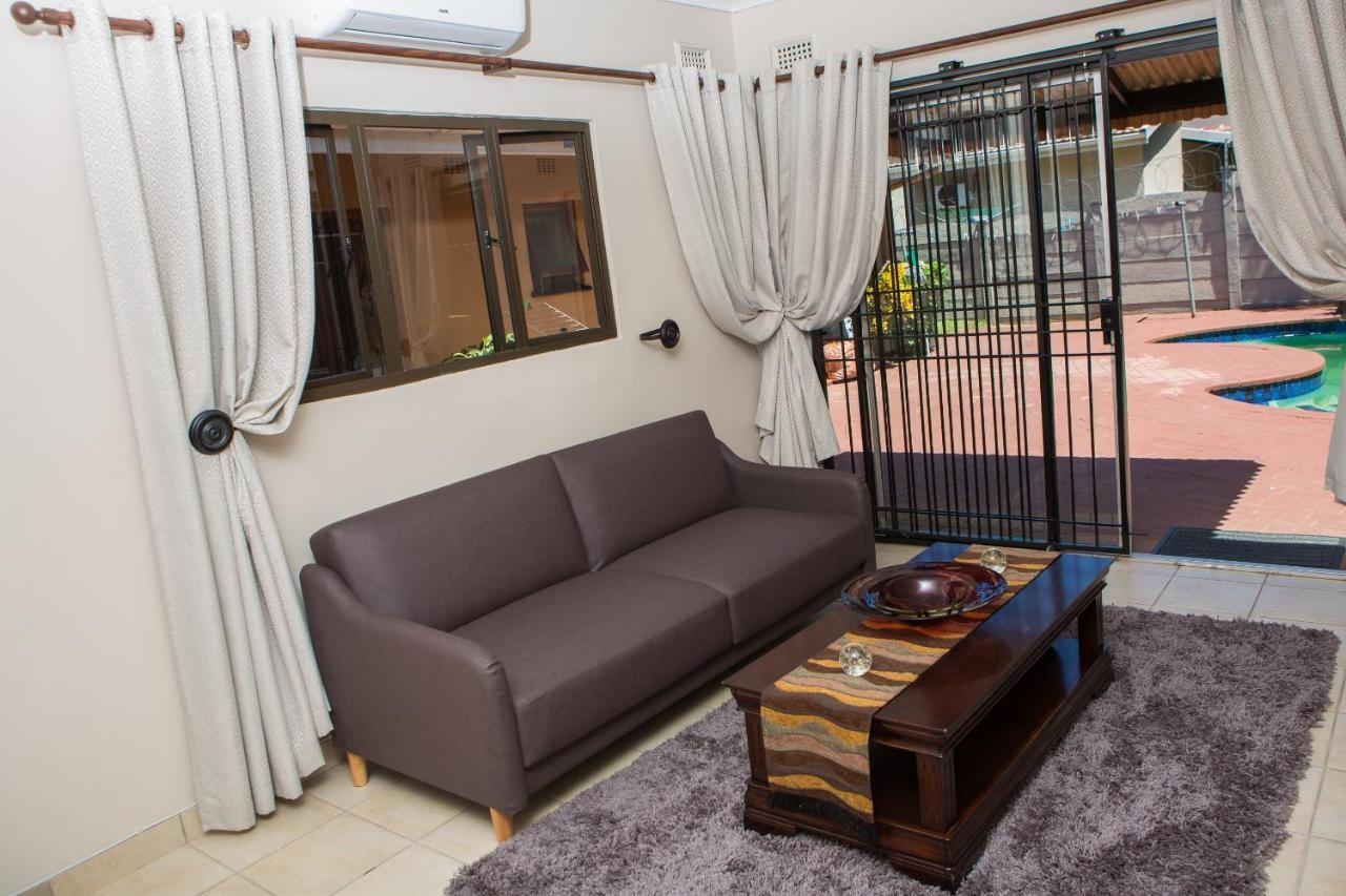 Dyna Guest House Ντούρμπαν Εξωτερικό φωτογραφία