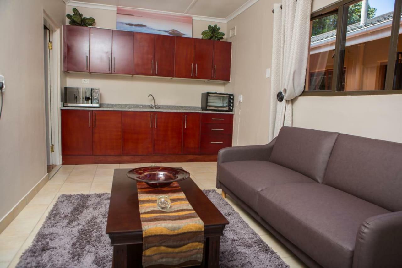 Dyna Guest House Ντούρμπαν Εξωτερικό φωτογραφία